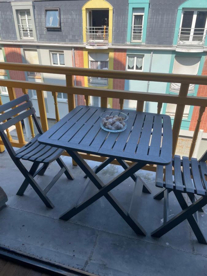 Appartement avec balcon vue mer, tout équipé Mers-les-Bains Esterno foto